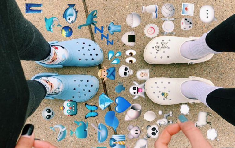Wear Socks With Crocs Best Picks